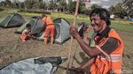 Melihat Persiapan Perayaan Tahun Baru di Cipinang Melayu