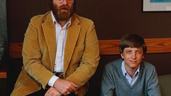 Kematian sang sahabat dan duetnya saat mendirikan Microsoft, Paul Allen, menimbulkan duka mendalam tahun ini bagi Gates. Foto: Instagram