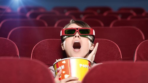 Ilustrasi Nonton Film di Bioskop