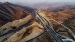 Cantiknya Jalan Tol di China Melintasi Gunung dan Lembah