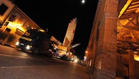 Perjalanan bagian pesawat ini hanya dilakukan pada malam hari selama 2 malam untuk menempuh jarak 240 km ke Toulouse. Tanggal adanya konvoi sudah diumumkan ke penduduk setempat sejak 3 hari sebelumnya (Airbus/CNN Travel)
