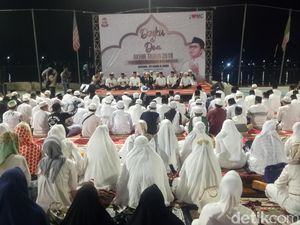 Sambut Tahun Baru 2019, Warga Makassar Gelar Zikir dan Doa Bersama