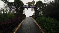 Taman Langit di Kota Batu jadi wisata ngehits yang banyak terdapat spot-spot cantik untuk diabadikan pada liburan akhir tahun ini. (istimewa)