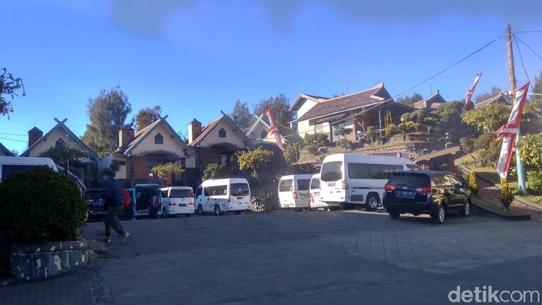 Foto: Hotel di sekitar kawasan wisata Bromo (M Rofiq/detikTravel) Foto: Hotel di sekitar kawasan wisata Bromo (M Rofiq/detikTravel)