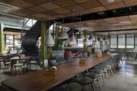 Kumpul Keluarga Akhir Tahun Bisa Sambil Makan di Resto yang Nyaman dan Cozy Ini 
