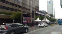 Panggung lainnya berada di depan Gedung Jaya mengarah HI. (Foto: Lisye Sri Rahayu/detikcom)
