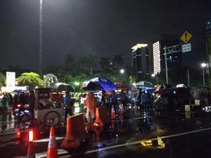 Pedagang Mulai Padati Kawasan Patung Kuda
