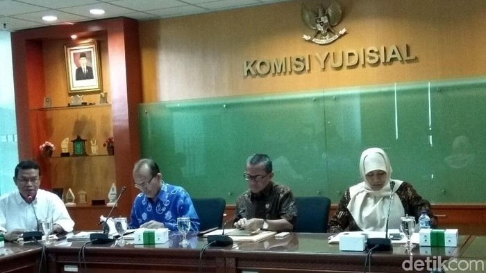 Komisi Yudisial