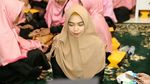Wajah Bahagia Ria Ricis saat Syukuran Rumah Barunya