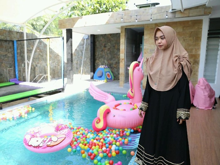 Ria Ricis