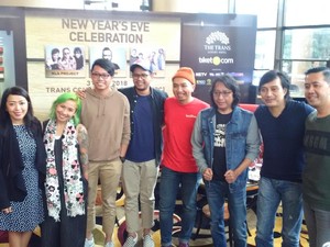 Tahun Baru, Kla Project dan Pesta Kembang Api Ramaikan Trans Studio Bandung