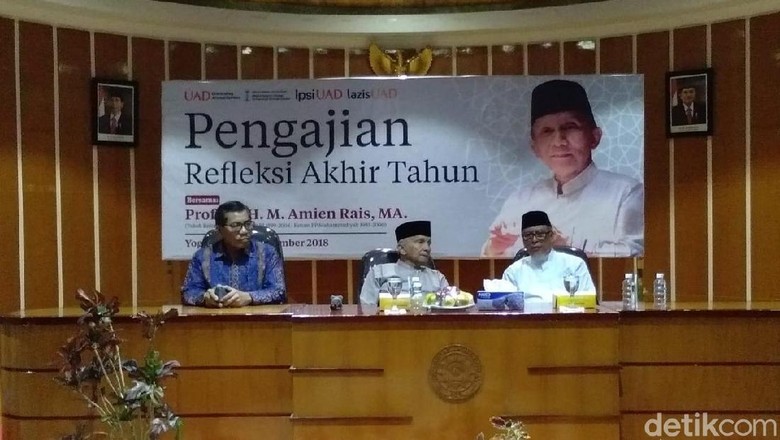 Amien Rais Rancang Revolusi Moral, Bukan Revolusi Mental Amien Rais Rancang Revolusi Moral, Bukan Revolusi Mental