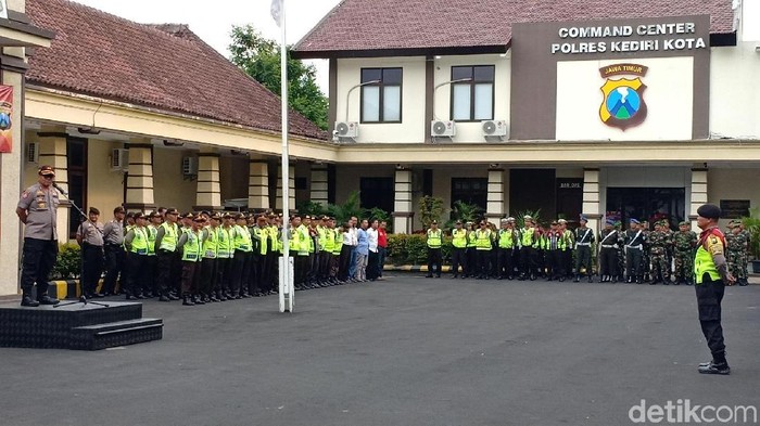 423 Personel dan 20 CCTV Jaga Kediri di Malam Tahun Baru