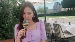 Manis Banget! 10 Momen Jessica Jung Afternoon Tea hingga Cicip Pizza