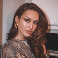 Model yang masuk dalam 10 besar Miss Universe 2010 ini langsung mendapat lebih dari 39 ribu likes dan ribuan komentar di Instagram dari pengikut yang bangga dengan kejujurannya. Dalam postingan itu, Rozanna juga menceritakan kisahnya yang pernah tidak percaya diri karena memiliki stretch marks. Foto: Dok. Instagram/Rozanna Purcell