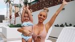 Foto: Liburannya Hannah Polites, Hot Mom yang Bikin Gagal Fokus