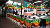 Begitupun dengan pengunjung yang menggunakan sepeda motor (Johanes Randy/detikTravel)