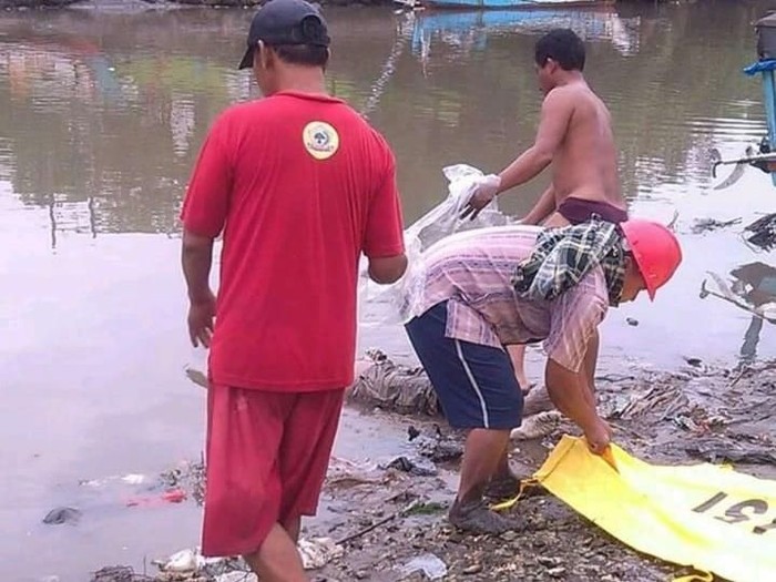 Mayat Pria Bertato dan Bertindik Ditemukan Mengambang di Tepi Sungai