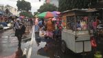 Foto: Serunya, Warga Liburan Tahun Baru Murah Meriah di Kota Tua