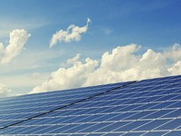 Nasib Bauran Energi Terbarukan Jalan di Tempat