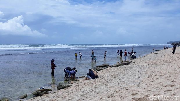 Libur Tahun Baru, Pantai Gunungkidul Relatif Sepi Pengunjung