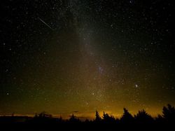 10 Hujan Meteor yang Akan Hiasi Langit di Tahun 2019
