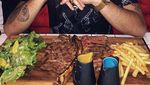 Roy Ricardo Rapper yang Doyan Banget Steak dan Kentang Goreng