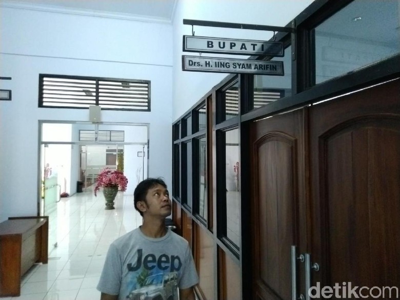 Ridwan Kamil Didesak Lantik Bupati Ciamis Terpilih Sesuai Jadwal Ridwan Kamil Didesak Lantik Bupati Ciamis Terpilih Sesuai Jadwal