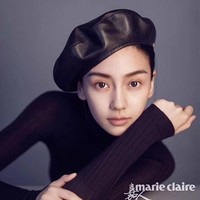 Memulai kariernya sebagai aktris dan model di Hong Kong, wanita kelahiran 1989 ini populer di Instagram dengan jumlah pengikut 6,8 juta lebih. Foto: Instagram/@angelababyct