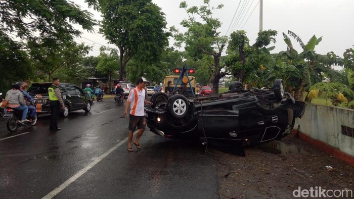 Tabrakan Karambol di Sukoharjo, Seorang Bocah Tewas