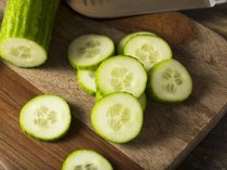 Apakah Mentimun Baik Dikonsumsi Pengidap Penyakit Asam Urat? Dokter Ungkap Faktanya