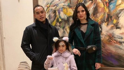 Selalu Liburan di Luar Negeri, Intip Mewahnya Tahun Baru Nia Ramadhani
