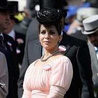 Haya merupakan putri dari Raja Hussein Yordania, dari istri ketiganya, Ratu Alia. Wanita cantik ini memiliki gelar Her Royal Highness Princess Haya of Jordan. Foto: Chris Jackson/Getty Images