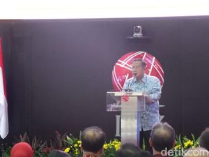 Neraca Dagang RI Suprlus US$ 330 Juta, Darmin: Masih Belum Cukup