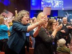 Pesta NASA Rayakan Kunjungan ke Tetangga Pluto