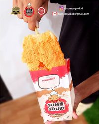 Sore Ini Enaknya Ngemil Cumi Goreng Utuh yang Renyah di Tempat Ini