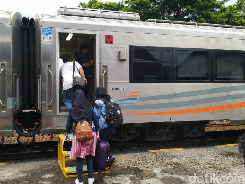 PT KAI: Tak Ada Pungli di Stasiun Banjar PT KAI: Tak Ada Pungli di Stasiun Banjar