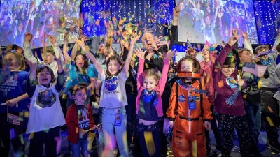 Pesta NASA Rayakan Kunjungan ke Tetangga Pluto