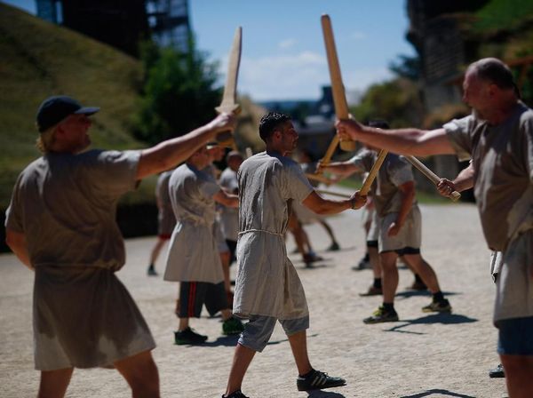Mau Coba Olahraga Bela Diri Ala Petarung Gladiator?