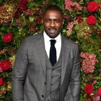 Di urutan delapan ada aktor Idris Elba dengan perolehan 88,01 persen. Idris Elba juga dinobatkan sebagai Pria Tertampan di 2019 versi majalah People. Foto: Getty Images