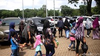 Seperti diketahui, Pemprov DKI Jakarta pun kini masih menggodok kebijakan itu untuk menaikkan tarif parkir di sejumlah wilayah tersebut.