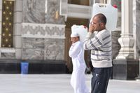 Apakah Air Zamzam Akan Jadi Tren Minuman Sehat 2019?