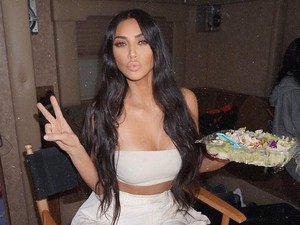 Diam-Diam, 7 Seleb Hollywood Ini Punya Menu Fast Food Favorit