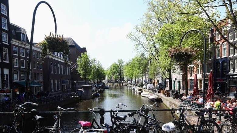 Bersepeda di Belanda