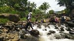 Foto: Asyiknya Main Basah-basahan di Ciamis