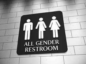 Bedanya Kelamin Ambigu 46,XY dengan Transgender di LGBT