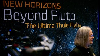 Kami telah berhasil menyelesaikan penerbangan terjauh ini. Kami siap menerima transmisi dari Ultima Thule untuk membantu kita memahami asal dari tata surya kita, tambah Alice. Foto: Reuters