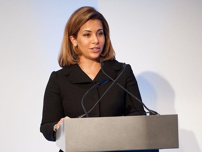 Cantik, cerdas dan juga tangguh. Itulah gambaran dari sosok Haya Bint Al Hussein. Putri Haya menjadi wanita satu-satunya di Yordania yang memiliki lisensi mengendarai truk besar. Foto: Eamonn M. McCormack/Getty Images