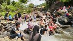 Foto: Asyiknya Main Basah-basahan di Ciamis