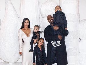 Kim Kardashian Dikritik Netizen karena Pura-pura Miskin